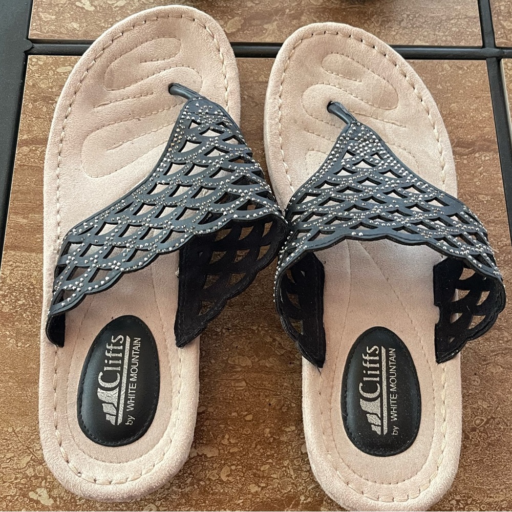 Women’s sandals with wedge